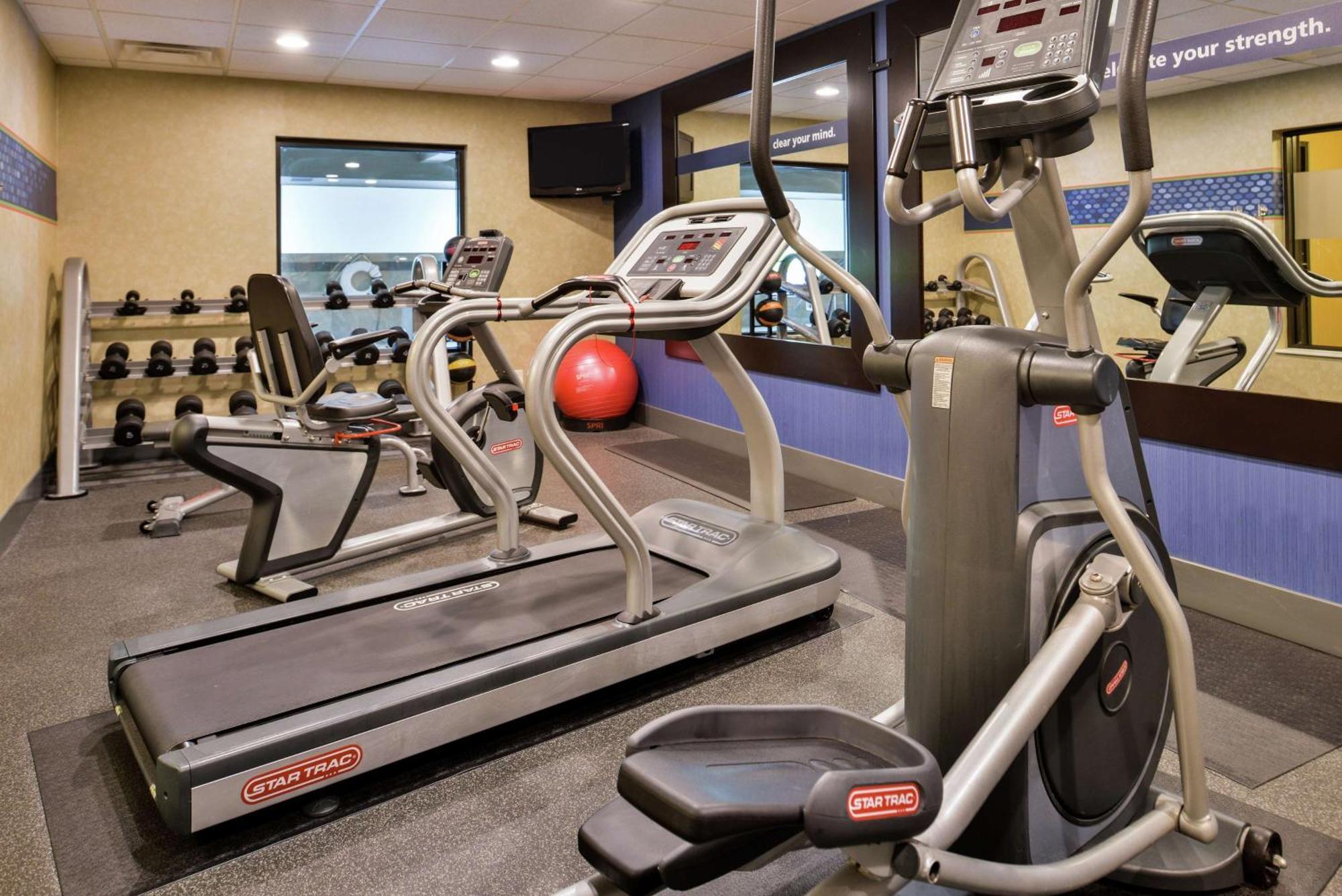 Hampton Inn Harrisonburg South Экстерьер фото