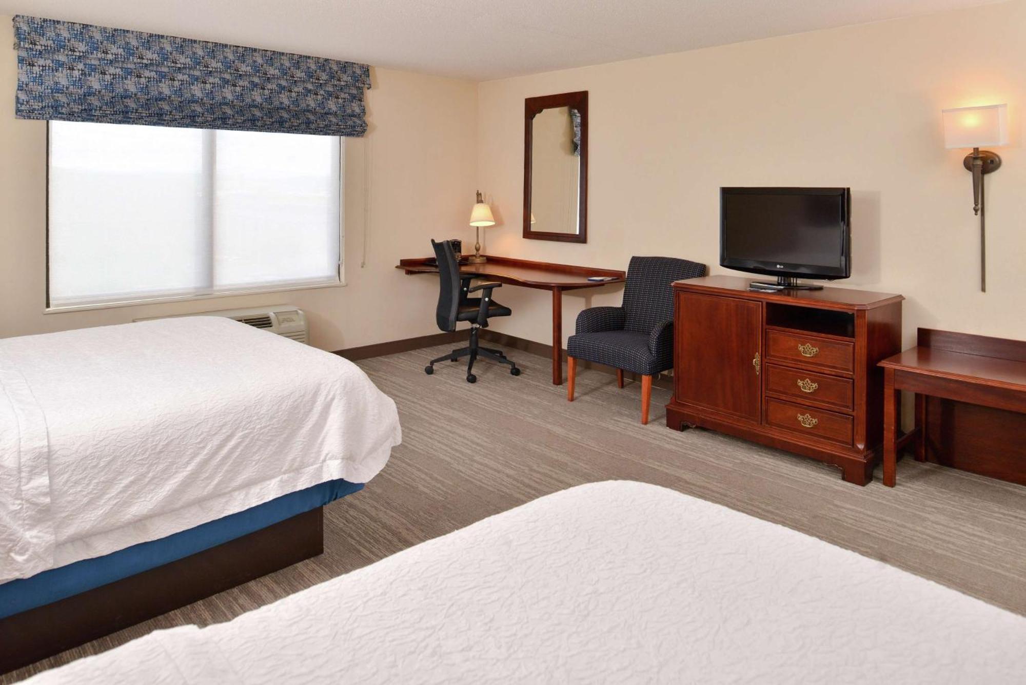 Hampton Inn Harrisonburg South Экстерьер фото